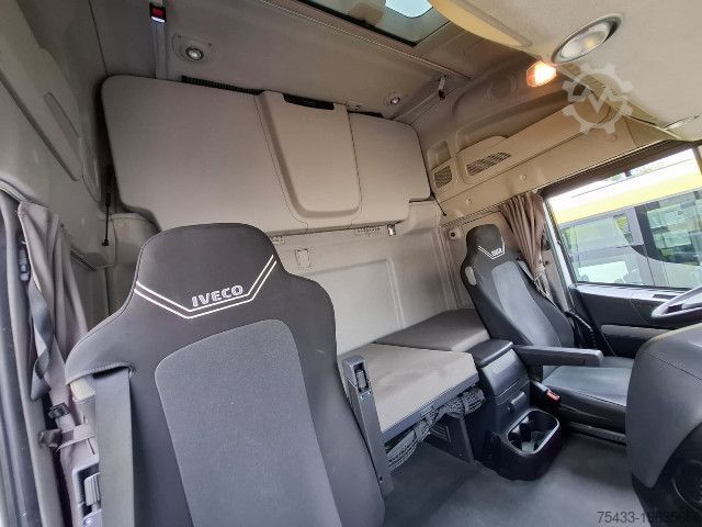 Standard tractor unit IVECO STRALIS AS440S51 XP