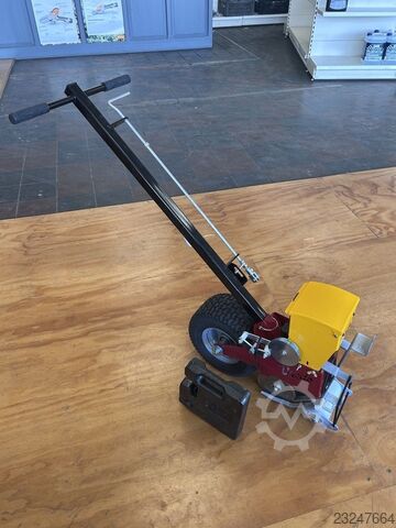  VREDO Turf-Buddy-696016