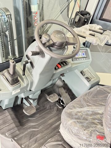 Diesel front loader Heli CPCD25-G3- Diesel - KUBOTA - 2,5t 4,7m - Garantie
