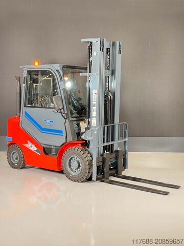 Diesel front loader Heli CPCD25-H3-Diesel 2,5t 6m Kabine-KUBOTA - Garantie