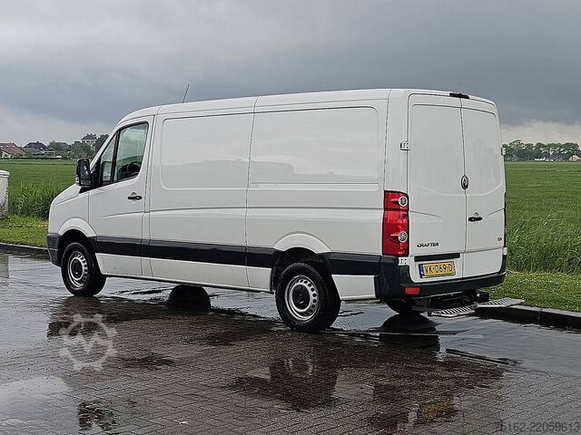 High-roof van VOLKSWAGEN CRAFTER 35 2.0
