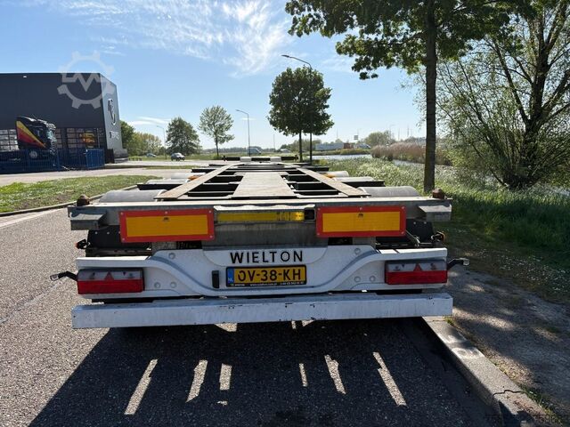 Container transport Wielton NS3P  Multichassis / SAF Axles / Extendable / D...