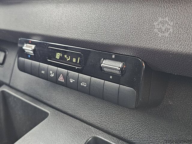 Reefer van MERCEDES-BENZ SPRINTER 314 koelwagen EURO6
