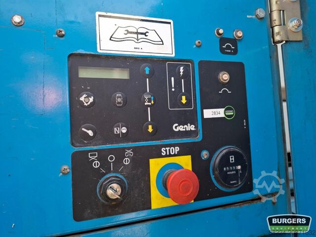 Scissor lift Genie GS3390