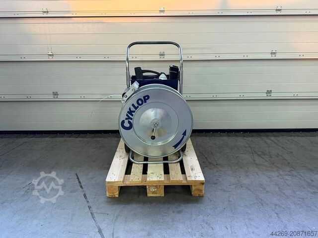 Akku-Umreifungsgerät BW-03 mit Abrollwagen BW-03