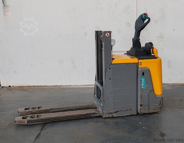 Pallet Stackers Jungheinrich ERD 120 1.6m/ 2021y/ 1874mh
