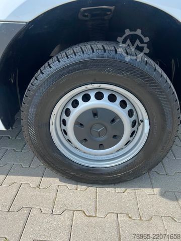 Pick-up van MERCEDES-BENZ Sprinter 316 DOKA LANG PRITSCHE PLANE 6-SITZ AHK
