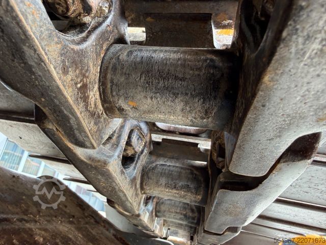 Chain excavator LIEBHERR R920 Compact LC Kettenbagger