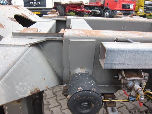 Swap body semitrailer RENDERS Euro 902 Multi All connections 2xExtendable BPW