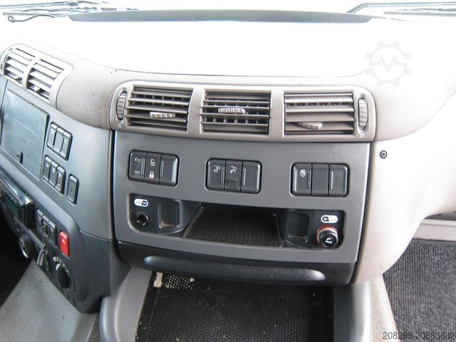 LKW mit Pritsche & Plane DAF CF 230 19T Schiebeplane LDW Portalturen