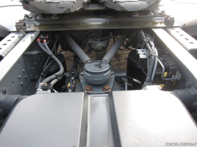 Standard SZM DAF XF 480 FT Space Pto prep 6-2020 348tkm 2x tank