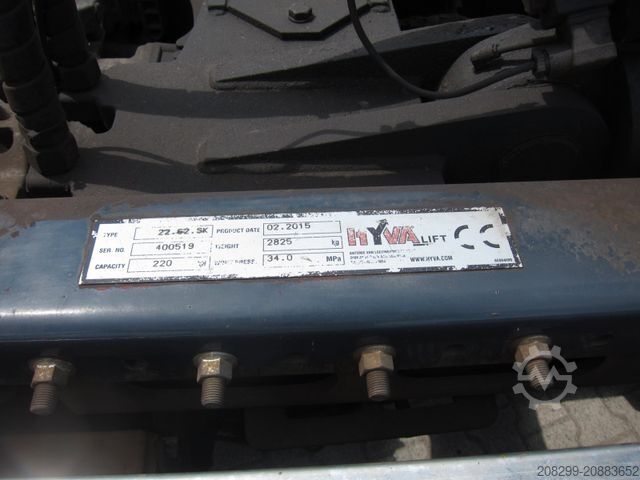 Roll-off tipper truck SCANIA P410 CB6X2 HSA Hyva 22T Haken Liftachse