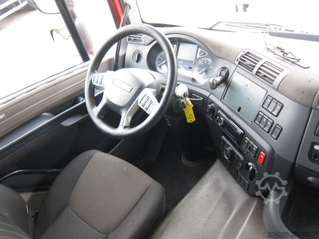 LKW mit Pritsche & Plane DAF CF 230 19T Schiebeplane LBW Portalturen