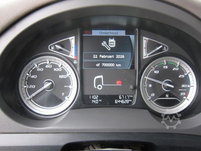 LKW mit Pritsche & Plane DAF CF 230 19T Schiebeplane LBW Portalturen