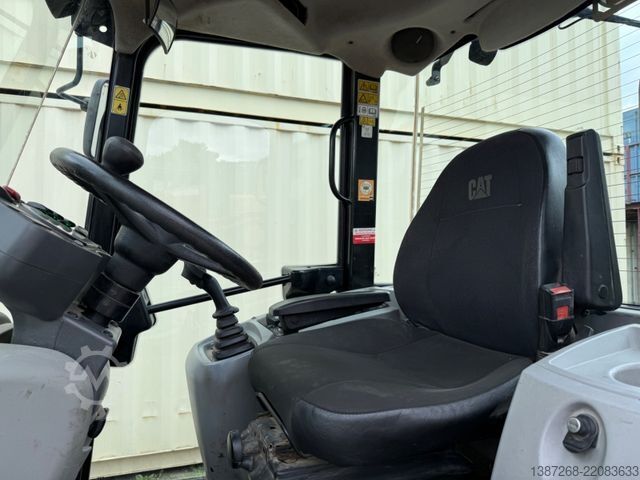 Wheel loader CATERPILLAR 907M / 2018 BJ / Schaufel + Gabel