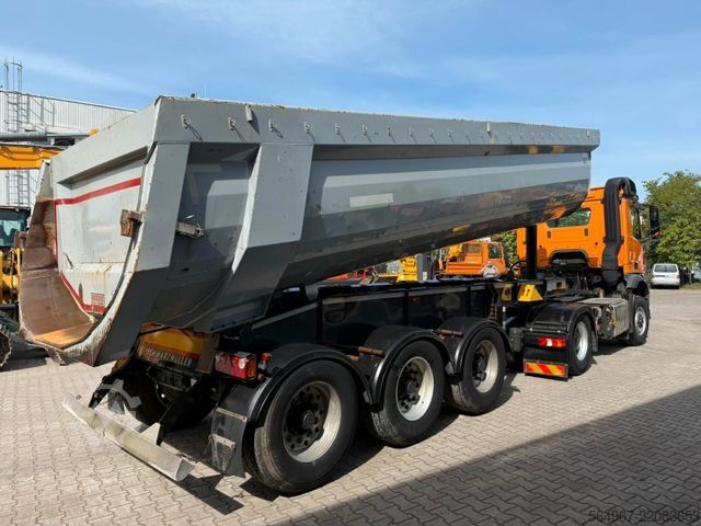 Standard tractor unit MERCEDES-BENZ Arocs 1848 SZM + Schwarzmüller