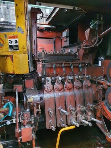 National Machinery 750 S3 - 5 DIE National Machinery 750 5 Die S3 Cold Former