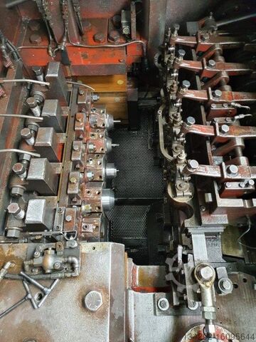 National Machinery 750 S3 - 5 DIE National Machinery 750 5 Die S3 Cold Former