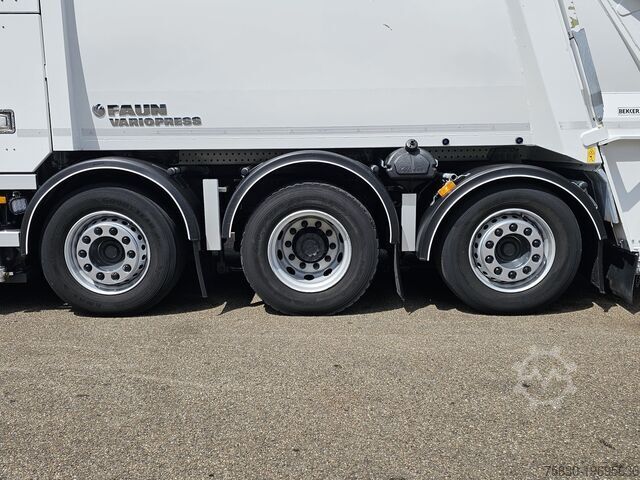 Refuse collection vehicle DAF CF 410 8X2/6 FAUN / BEKKER LAGRAM 16m3 / WAS IN...