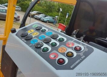 Scissor lift Haulotte COMPACT 10 DX