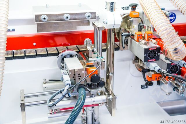 Edge banding machine Lange B 90 KFE mit Fügen + Eckenkopieren