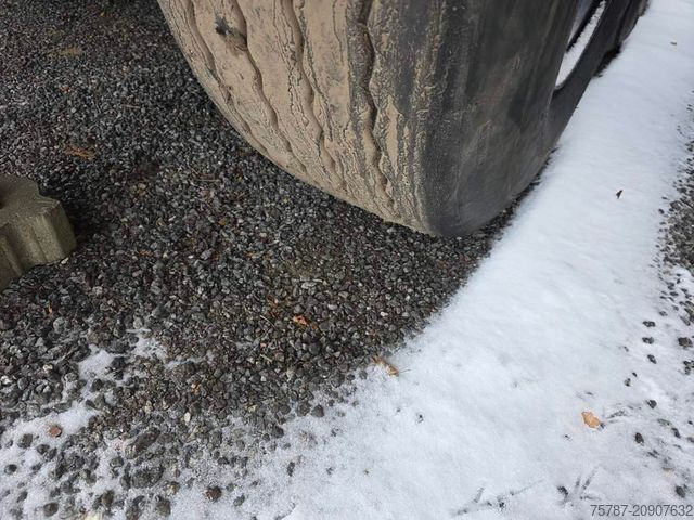 Tankauflieger D-TEC Vlastuin / DETC Gülle, Börger Pumpe