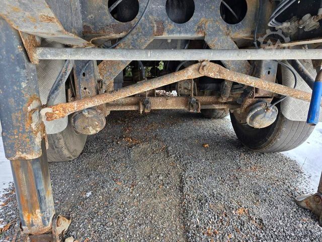 Tipper semitrailer MEILLER Stahlmulde MHKS 41/3-S, Schütte, Liftachse