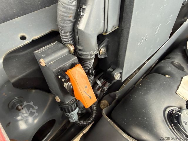 Standard SZM MERCEDES-BENZ Actros 1846 LS ADR GEFAHRGUT/ClassicSpace/EURO6D