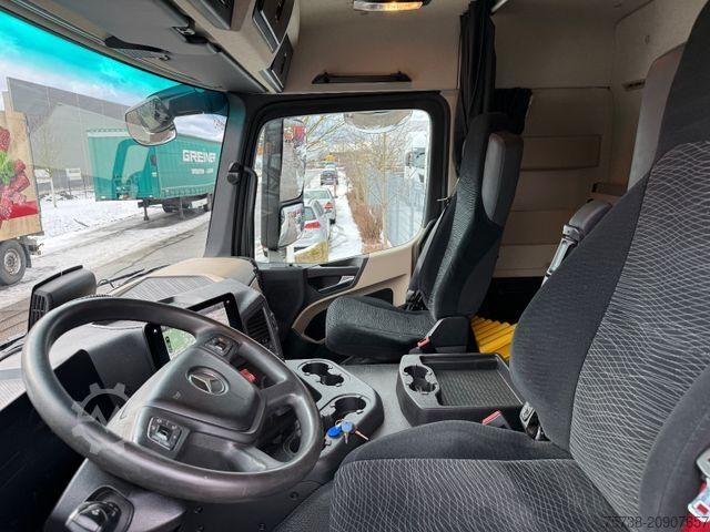 Standard SZM MERCEDES-BENZ Actros 1846 LS ADR GEFAHRGUT/ClassicSpace/EURO6D