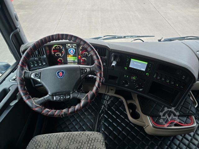 Volumen SZM SCANIA R490 * STANDKLIMA * TEMP * RETARDER * 2X TANK