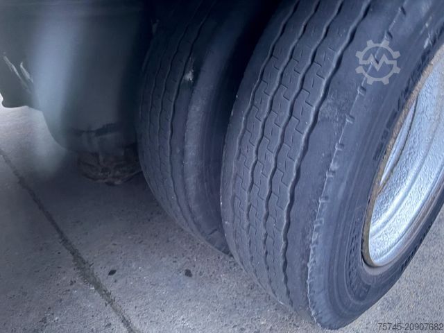 Auflieger mit Pritsche & Plane VAN_ECK