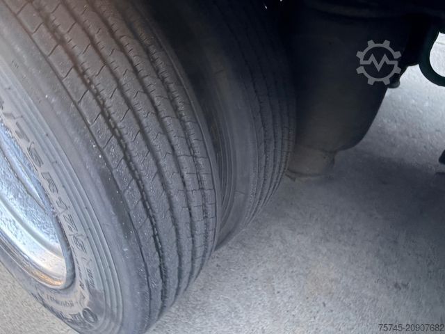 Auflieger mit Pritsche & Plane  VAN_ECK