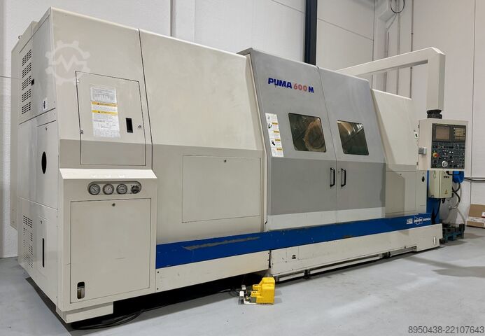 CNC turning and milling center DOOSAN Puma 600M