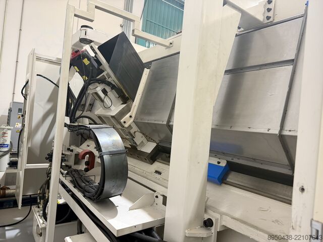 CNC turning and milling center DOOSAN Puma 600M