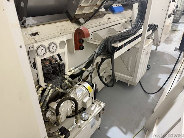 CNC turning and milling center DOOSAN Puma 600M