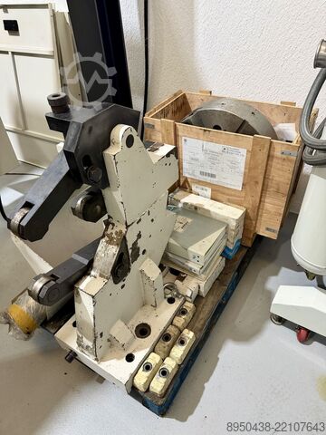 CNC turning and milling center DOOSAN Puma 600M