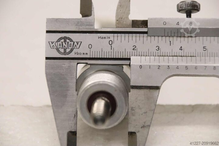 Pneumatic cylinders Festo DSNU-20-35-PPV-A  Hub 35 mm