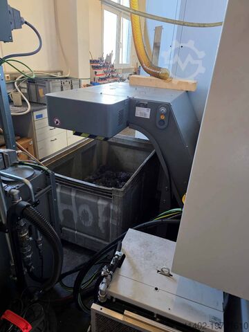 Universal-Bearbeitungszentrum Hermle C 400 U