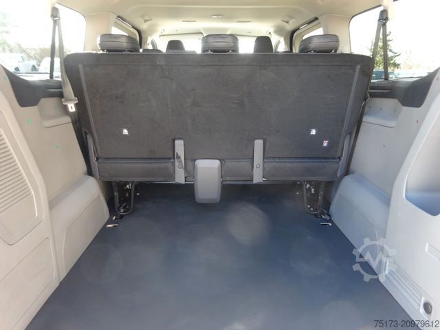 Kleinbus FORD Transit Custom L2 Trail 4x4 Kombi AHK Matrix 360