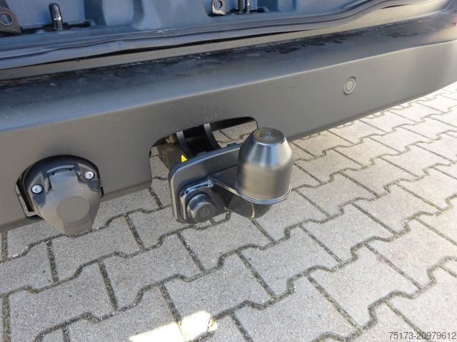 Kleinbus FORD Transit Custom L2 Trail 4x4 Kombi AHK Matrix 360