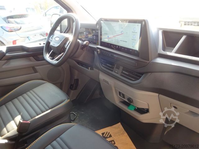 Kleinbus FORD Transit Custom L2 Trail 4x4 Kombi AHK Matrix 360