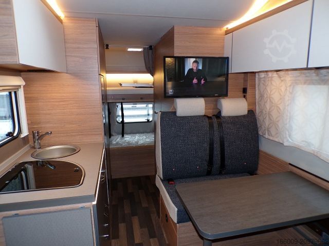 Alcove camper WEINSBERG CaraHome 600 DKG