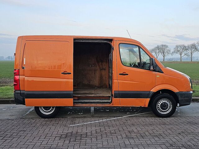 High-roof van VOLKSWAGEN CRAFTER 2.0 L1H1 Airco