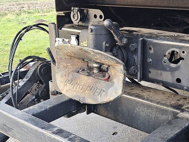 Suitcase M.A.N. 15.330 TGM