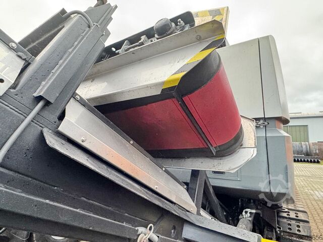 Einwellenzerkleinerer Untha XR3000XC Mobil-e