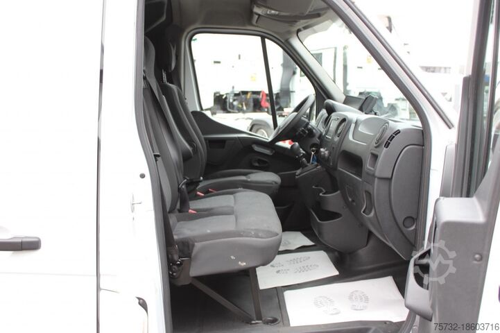 Working platform truck Renault Master 130 E6  Versalift ETL32  12,5m Kamera Navi