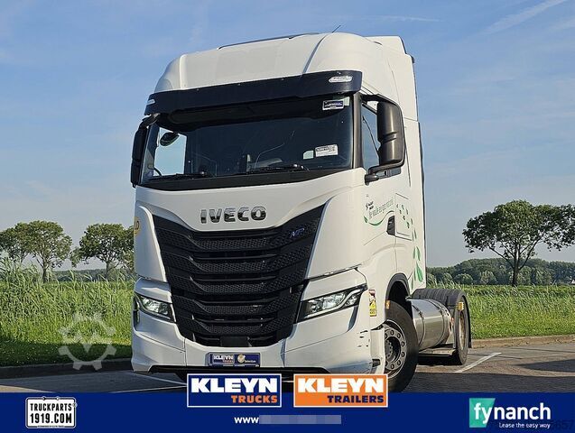 Standard-SZM IVECO S-WAY AS440S46 LNG