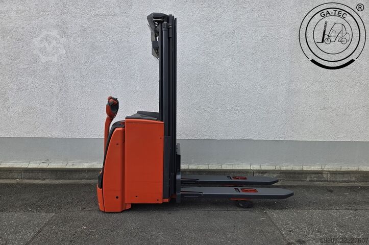 Hochhubwagen Linde L14i