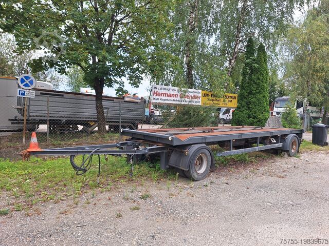 Roll-off trailer Ressenig  2 Achser Bj.2000  6,70m Länge 