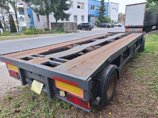 Roll-off trailer Ressenig  2 Achser Bj.2000  6,70m Länge 